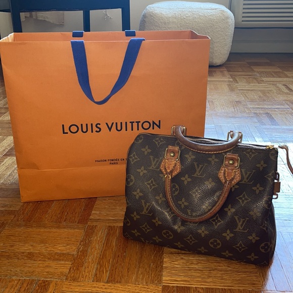 Louis Vuitton Speedy 25 - Picture 8 of 12